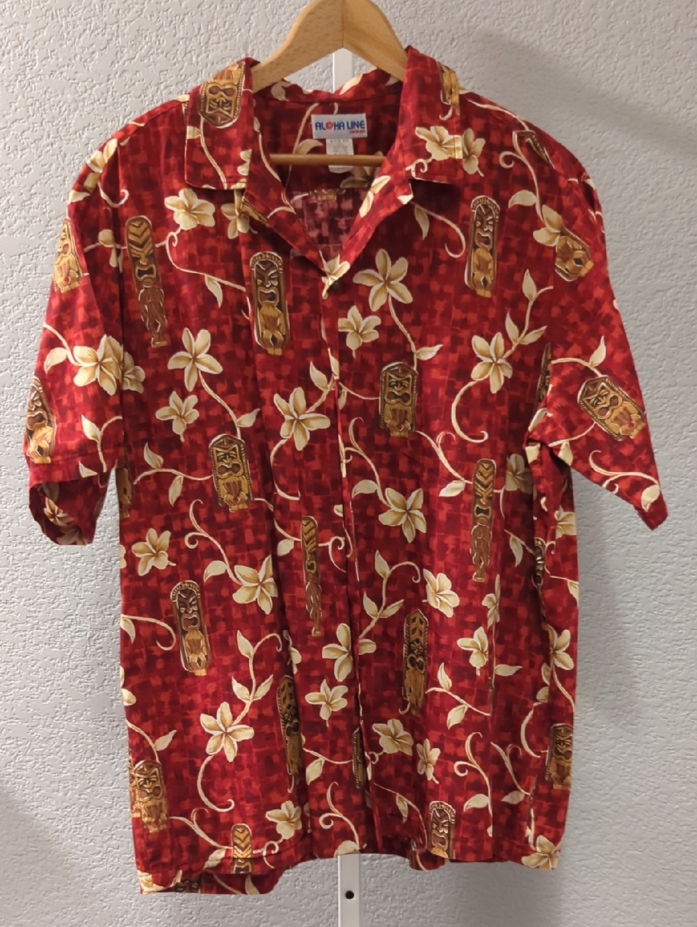 VTG Aloha Line Hawaii Tiki Shirt Men's Large Red Cotton Camp Panel